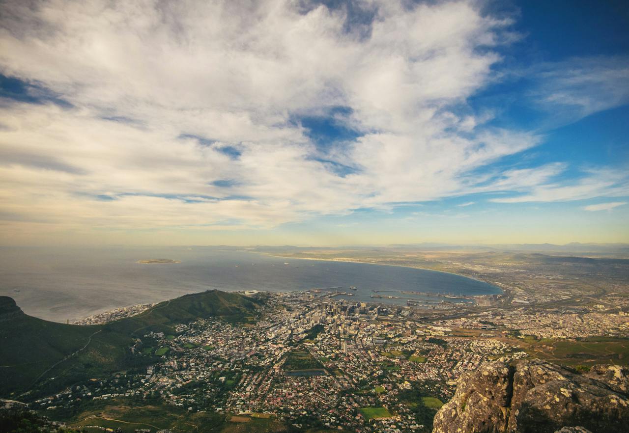 Südafrika Stadt von oben Entdecken Sie die Kultur Südafrikas während einer Rundreise durch das Land
